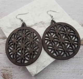 Pendientes geométricos boho de resina y madera | Joyería | Joyería de madera| Resina |